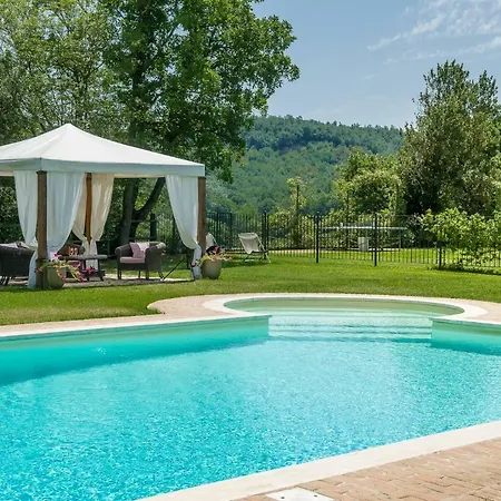 Tenuta La Torraccia 아파트 *