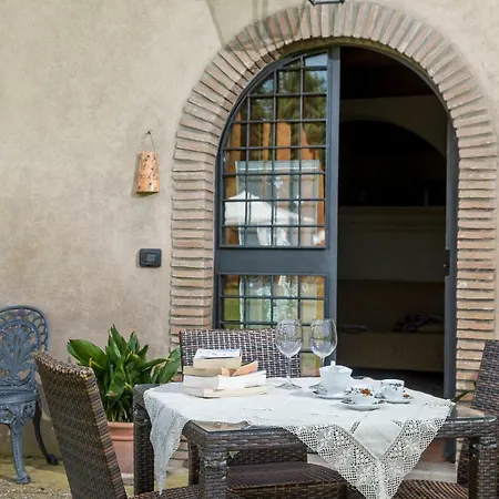 Tenuta La Torraccia Apartment