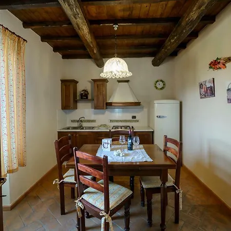 Apartment Tenuta La Torraccia Orte